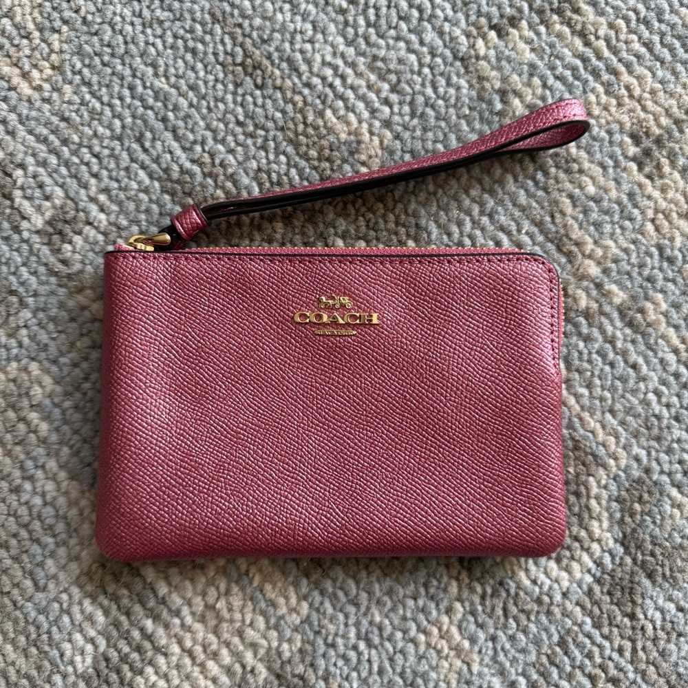 Coach pink Leather Wristlet